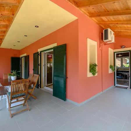 Margaritas House Corfu Σπίτι διακοπών Άγιος Προκόπης